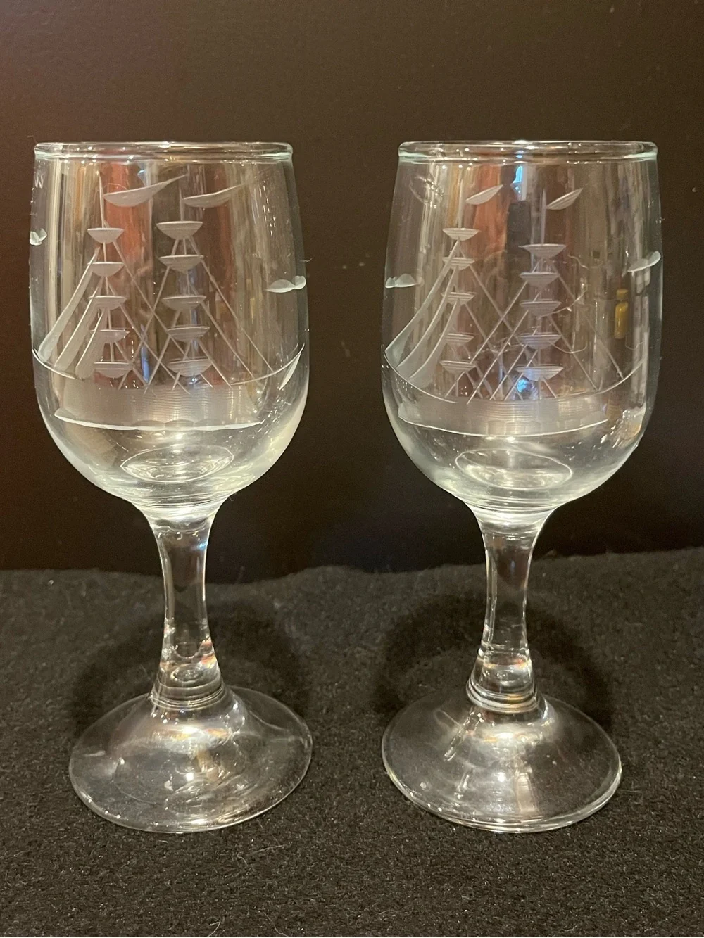 Javit Clipper Ship Collection Wine Glasses Fine Cut Etched Nautical Pattern